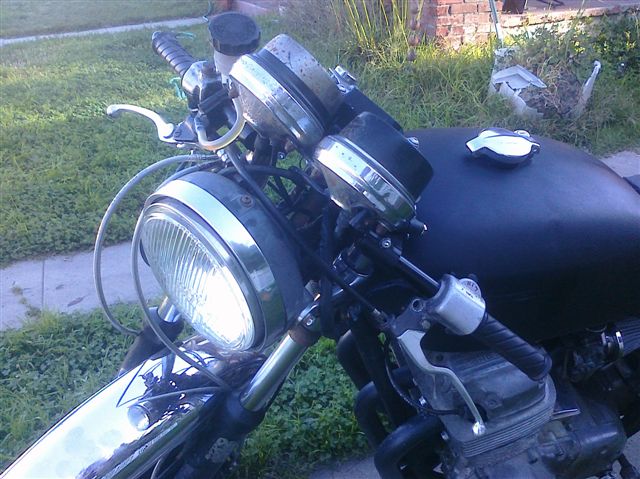 ./photos/Moto_Pics/CB750_Controls/CIMG0050.jpg