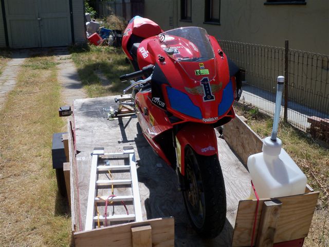 ./photos/Moto_Pics/RS125/RS125_7-07-09_005.jpg